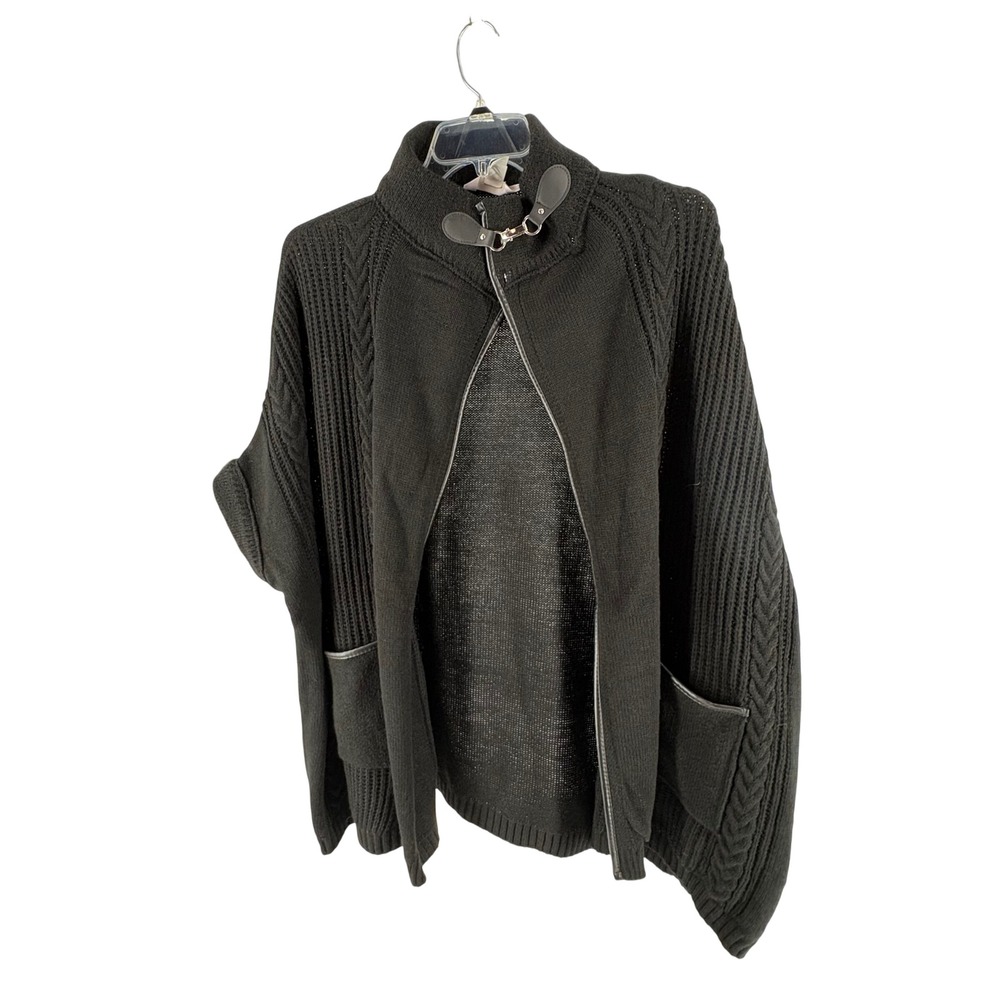 LC Lauren Conrad Womens Black Cable Knit Cape Topper Buckle Neck One‎ Size NWT